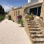 Villa Bennu *